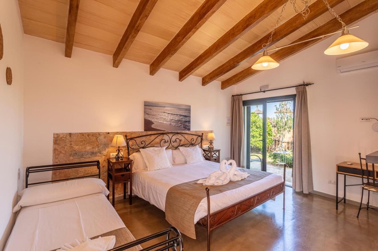 Es Raco De Maria Hotel